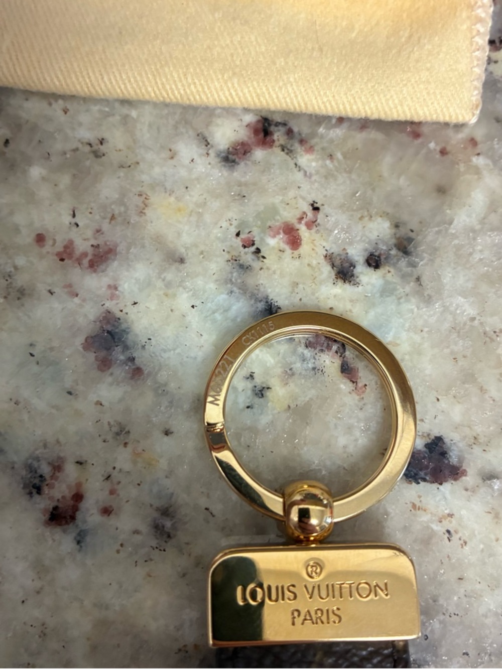 Louis Vuitton Monogram Dragonne Key Holder - Picture 4 of 7
